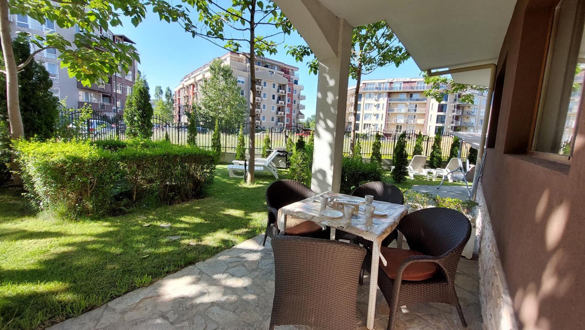 Diamond Palace Sunny Beach Exterior photo