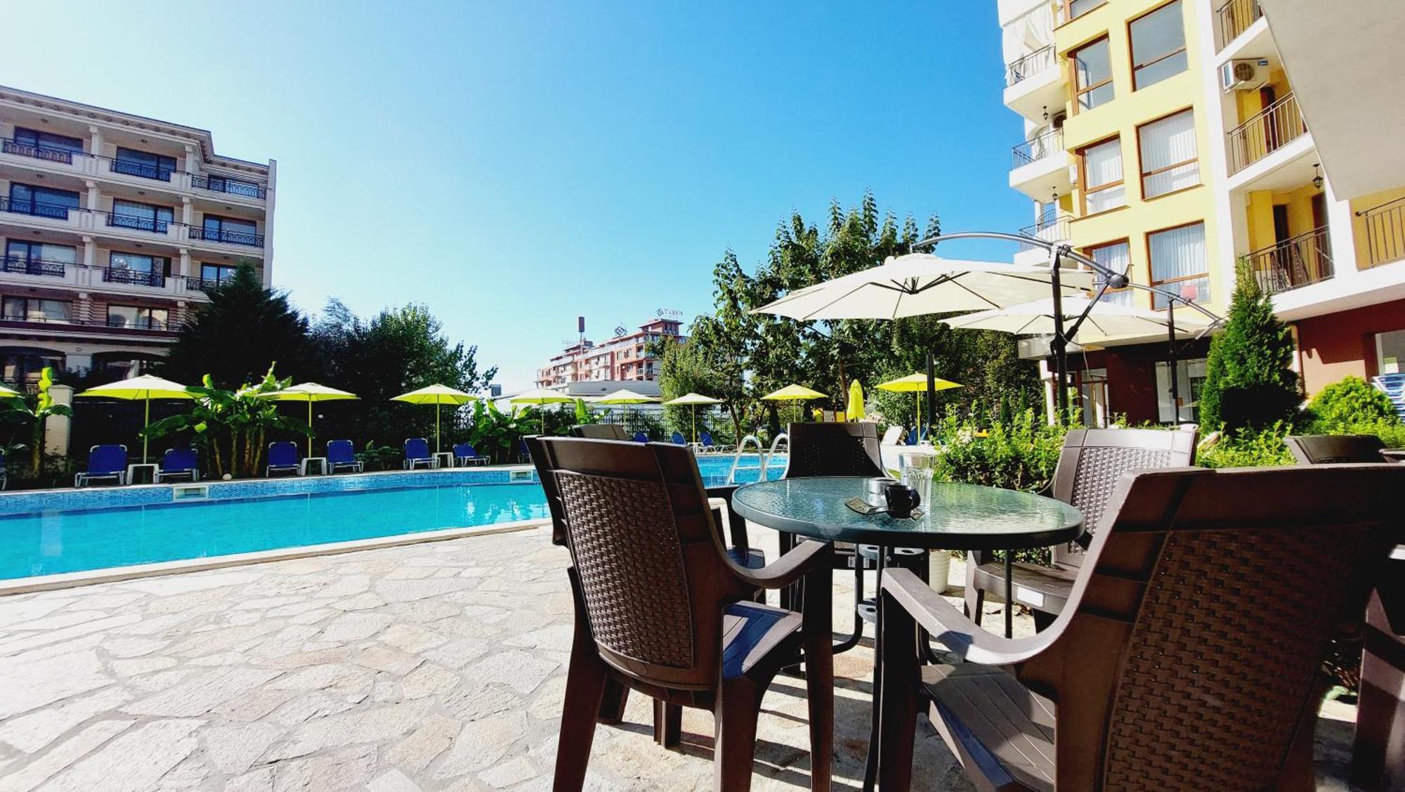 Diamond Palace Sunny Beach Exterior photo
